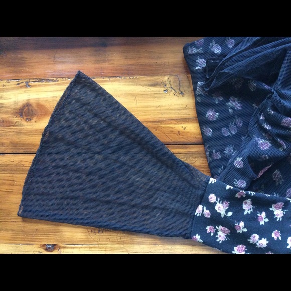 rectangle blanc Paris V neck net top SZ T2 Europe - Picture 8 of 8